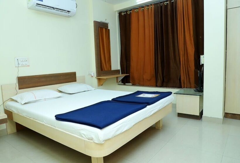 בית מלון כפרי Anjani