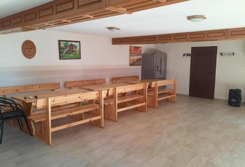 Pensão къща за гости люляк