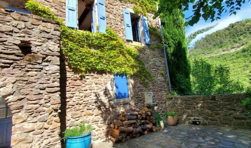 ペンション Les Boissèdes, Maison De Caractère Au Cœur Des Vans