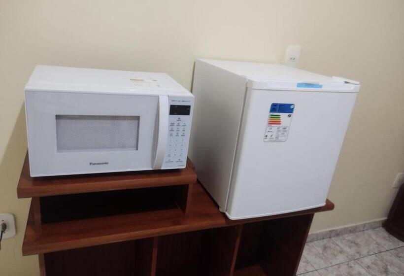 Пансион Quarto Confortavel Com Garagem