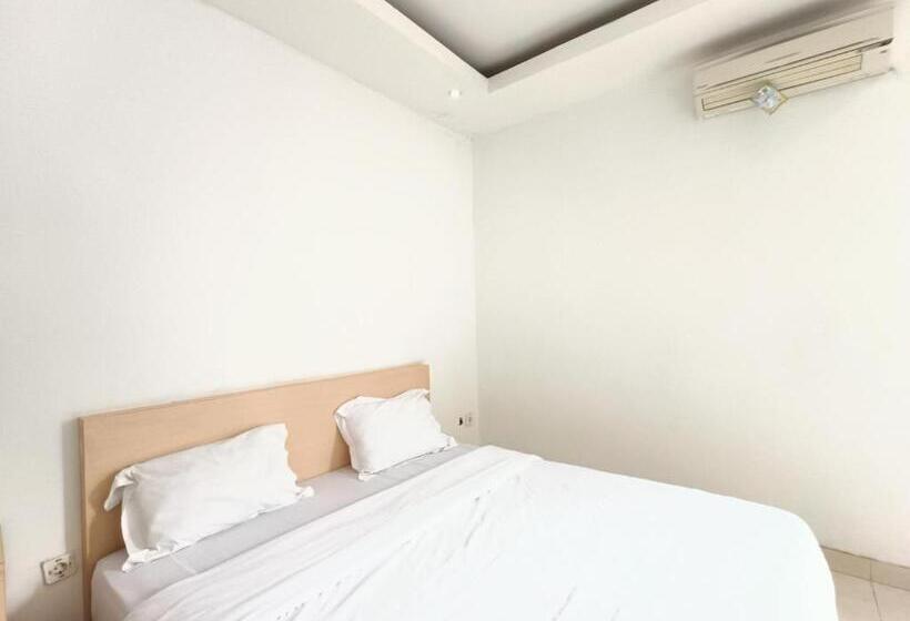 Urbanview Hotel B Liv Kendari By Reddoorz