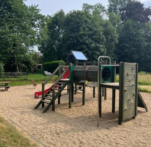 צימר Château De Porcheresse