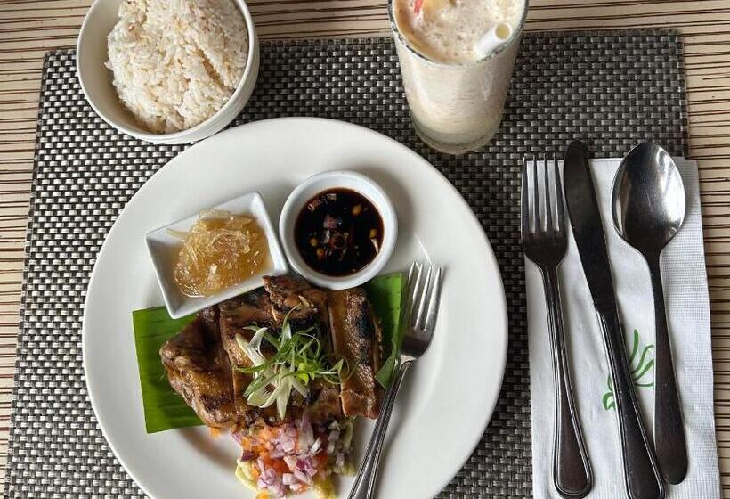 住宿加早餐  Tu Casa At Pico De Loro   Myna B
