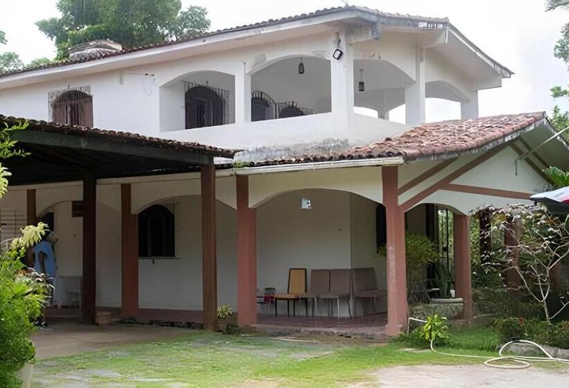 Отель Sítio Com Piscina Em Aldeia