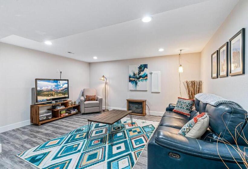 بنسيون Family Friendly 2bd1ba, Close To 70 Exit