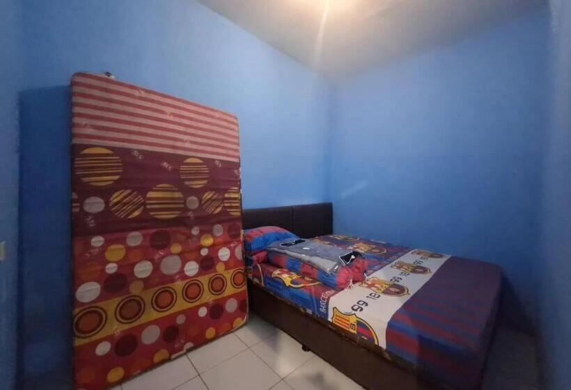 Пансион Home Stay Asri