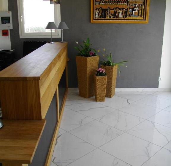 Appart Hotel Residella House Room & Kitchen Avignon Le Pontet