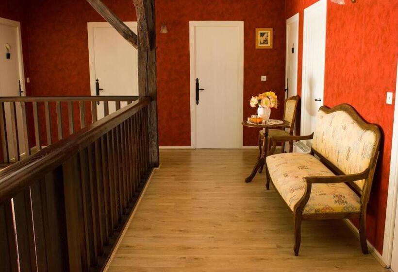 مبيت وإفطار Aux Ronzières