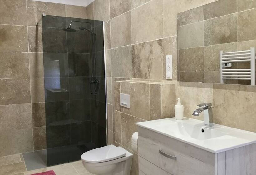ベッドアンドブレックファースト Chambre D Hôtes Eloi Merle