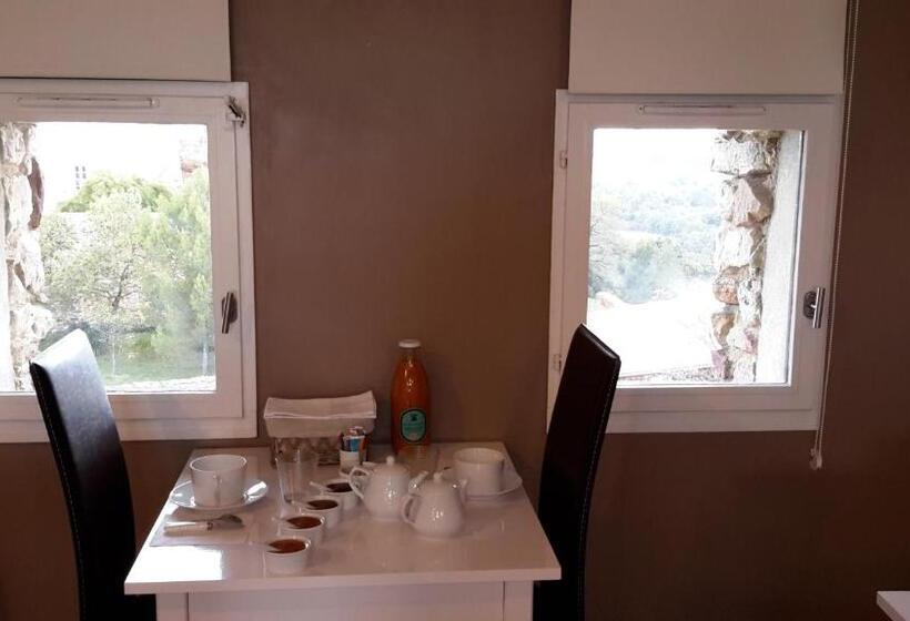 住宿加早餐  Esprit Garrigues D Uzès