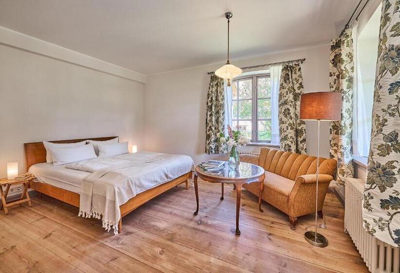 مبيت وإفطار Gutshaus Lexow