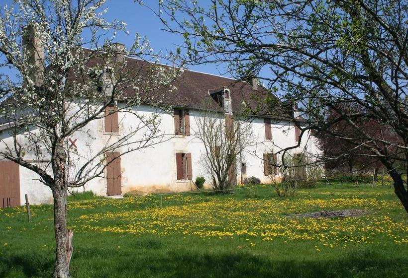 ベッドアンドブレックファースト La Bastide De Courcelles