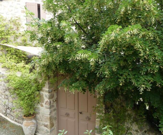 צימר Les Vieux Murs