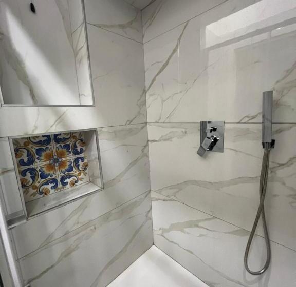 Relais Piazza Del Plebiscito B&b