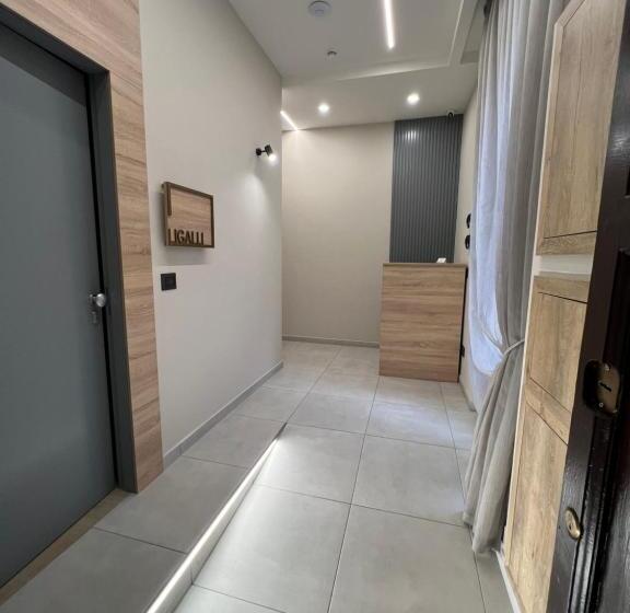 Relais Piazza Del Plebiscito B&b