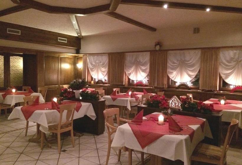 ホテル Gasthof Zuck