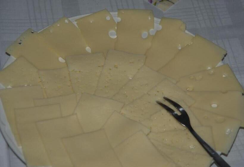 ホテル Gästehaus Heller