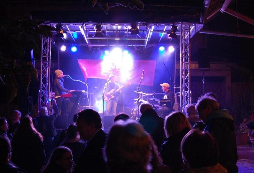 ホテル Heinrichs Winery Bed & Breakfast