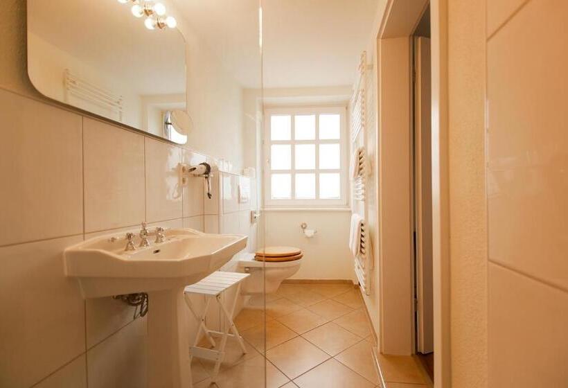 ホテル Heinrichs Winery Bed & Breakfast