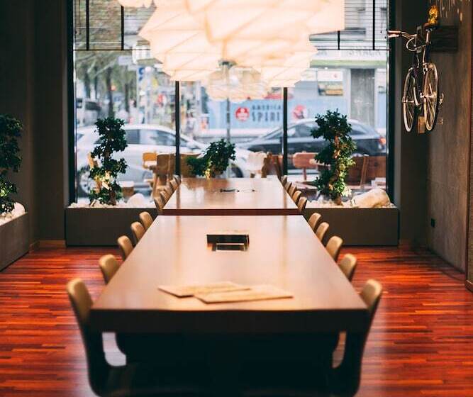 Me And All Hotel Dusseldorf, By Hyatt