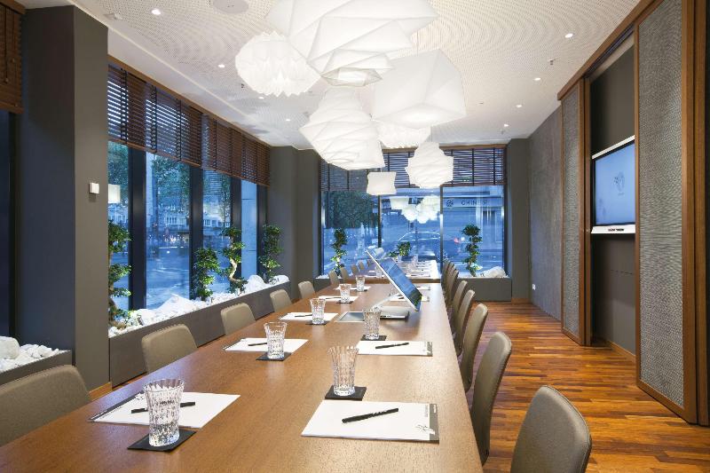 Me And All Hotel Dusseldorf, By Hyatt