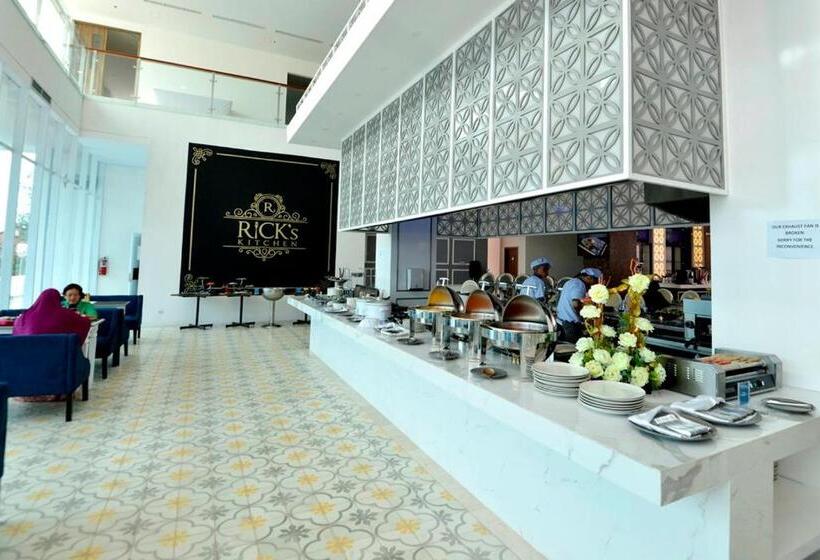 هتل Odua Weston Jambi