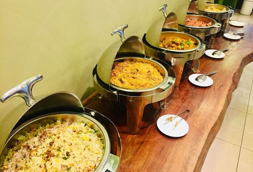 فندق Sem9 Senai Formerly Known As Perth