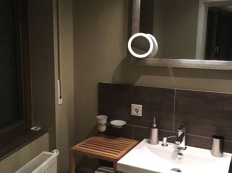 Wohnraum Hotel & Gästehaus