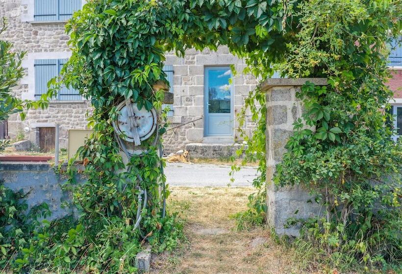 فندق صغير Roue D Escampette Gîte D étape Et De Séjour
