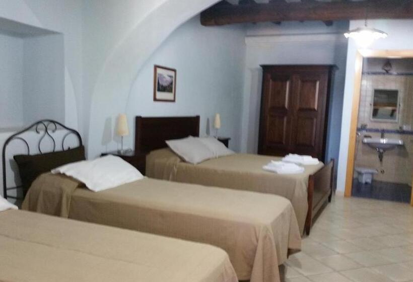 בית מלון כפרי Albergo Seaside