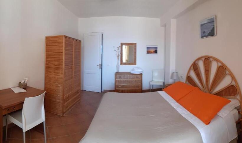 בית מלון כפרי Albergo Seaside