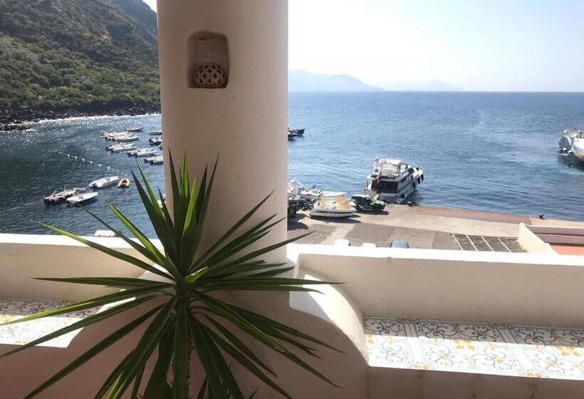 בית מלון כפרי Albergo Seaside