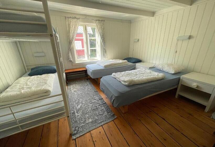 Lofoten Budget Hostel