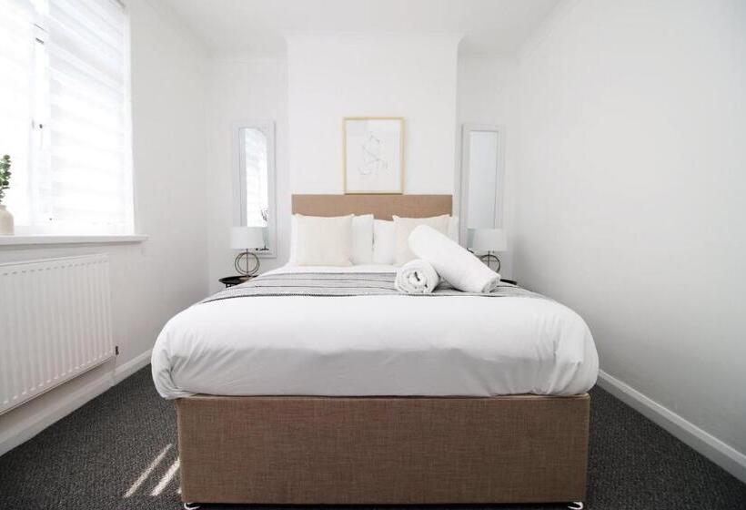 膳宿费 Bristol Street | Cohost Partners