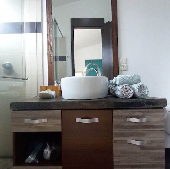 پانسیون Wayra Natura