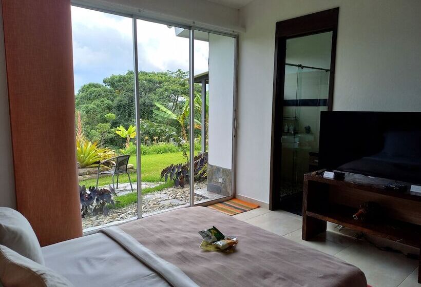 پانسیون Wayra Natura