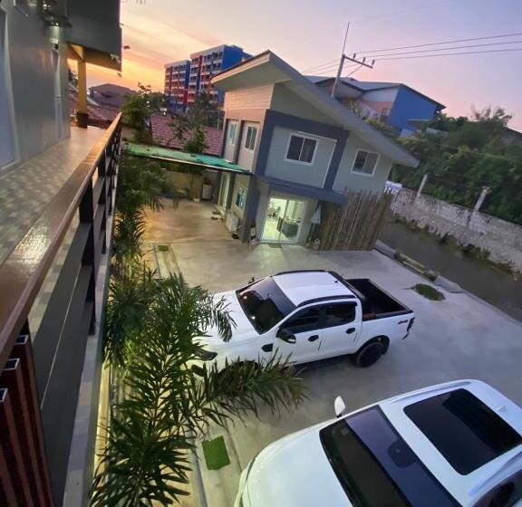 Phala Shore Resort