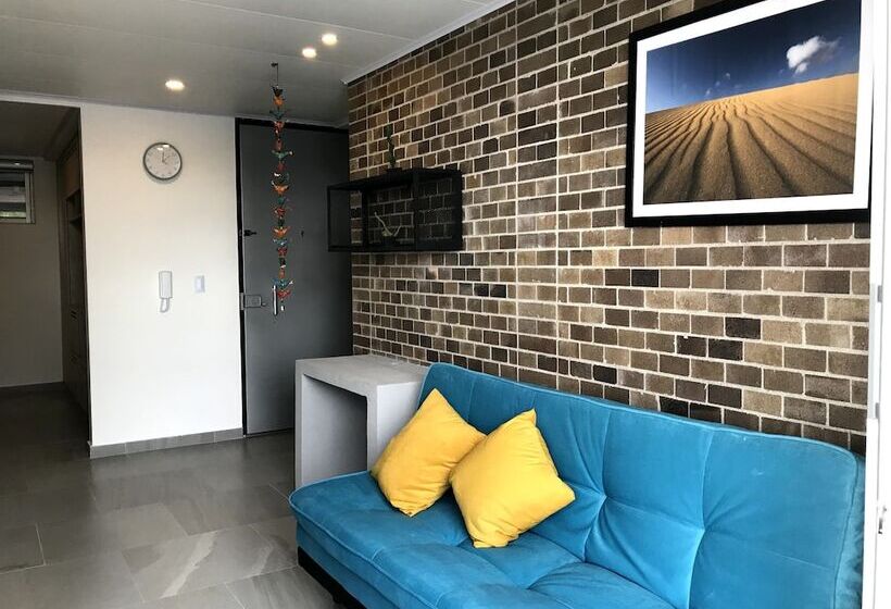 Waiki Apartaestudio Amoblados