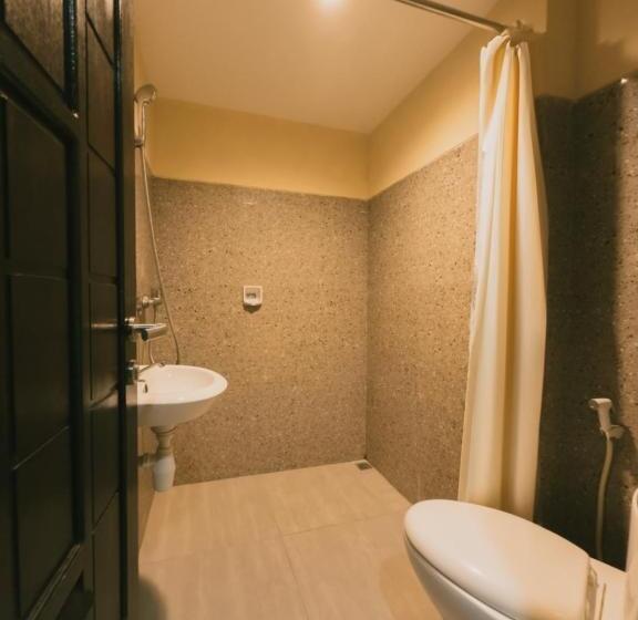 בית מלון כפרי Mess Mt Haryono