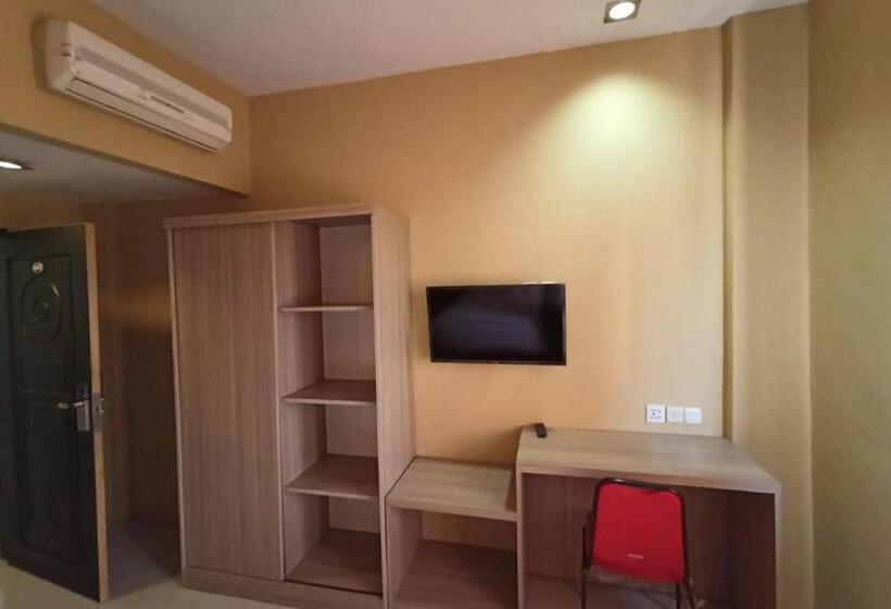 בית מלון כפרי Mess Mt Haryono