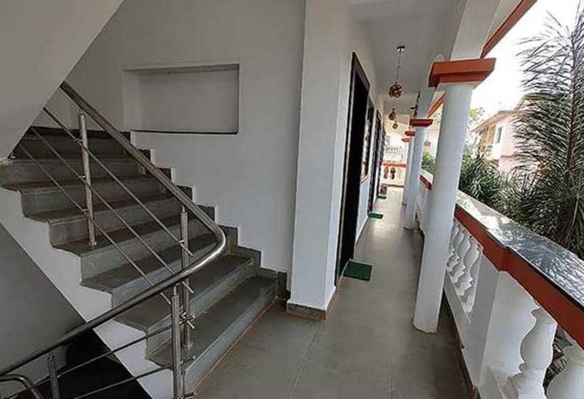 ホテル Fabexpress Vaibhav Guest House
