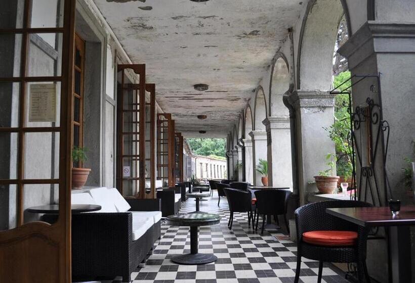 ベッドアンドブレックファースト Apostrophe Chambres D Hôtes