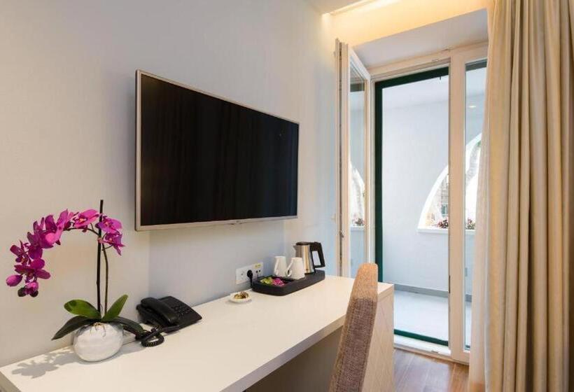 تختخواب و صبحانه Balatura The Fine Bed&breakfast Split