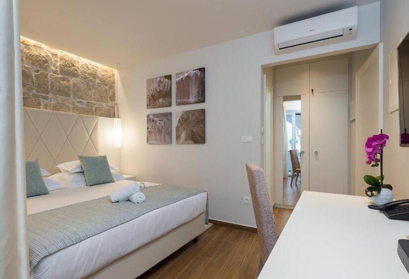 تختخواب و صبحانه Balatura The Fine Bed&breakfast Split