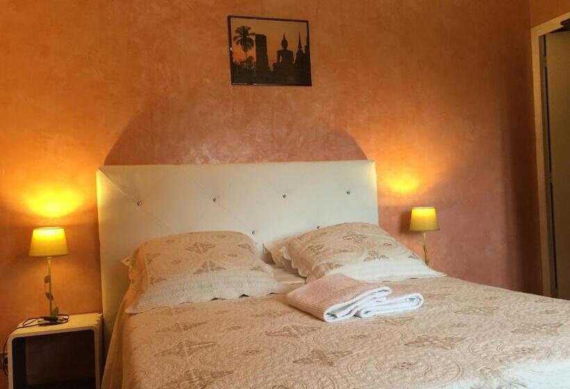 צימר Chambres D'hôtes Du Plessis