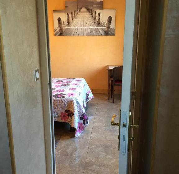 צימר Chambres D'hôtes Du Plessis
