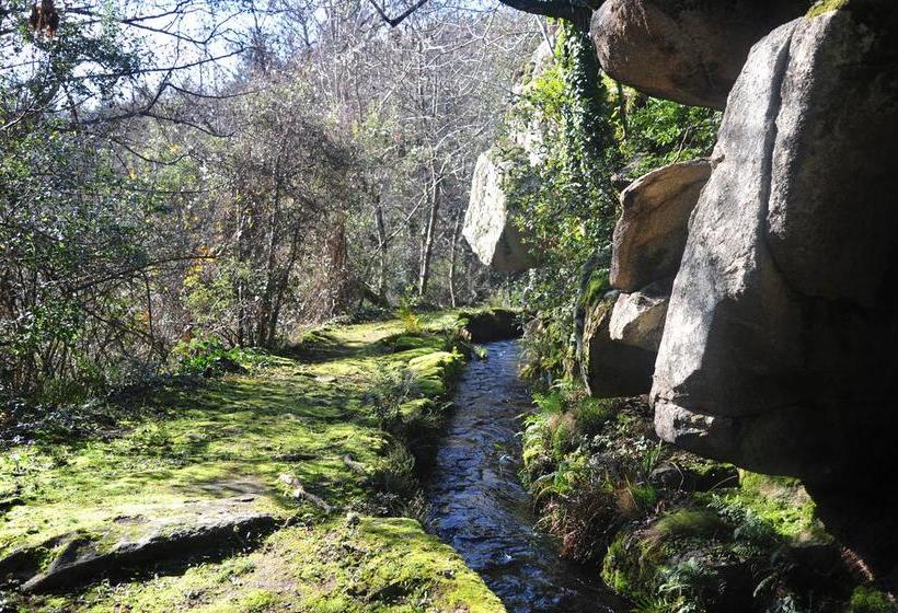 ベッドアンドブレックファースト La Forge De Montolieu