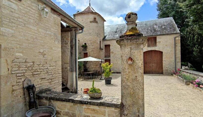 민박 Manoir De L'echauguette