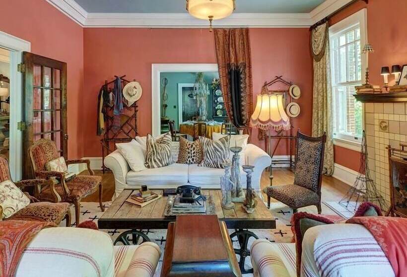 住宿加早餐  The English Merchant's Inn