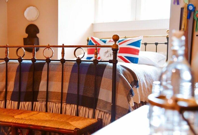 住宿加早餐  The English Merchant's Inn